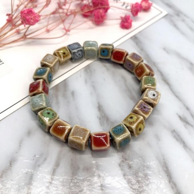 Vente de c&oelig;ur de style ethnique &agrave; haute temp&eacute;rature Gla&ccedil;age de fleurs Gla&ccedil;age en c&eacute;ramique color&eacute; Bracelet c&eacute;ramique r&eacute;tro Bracelet peint multi-styles